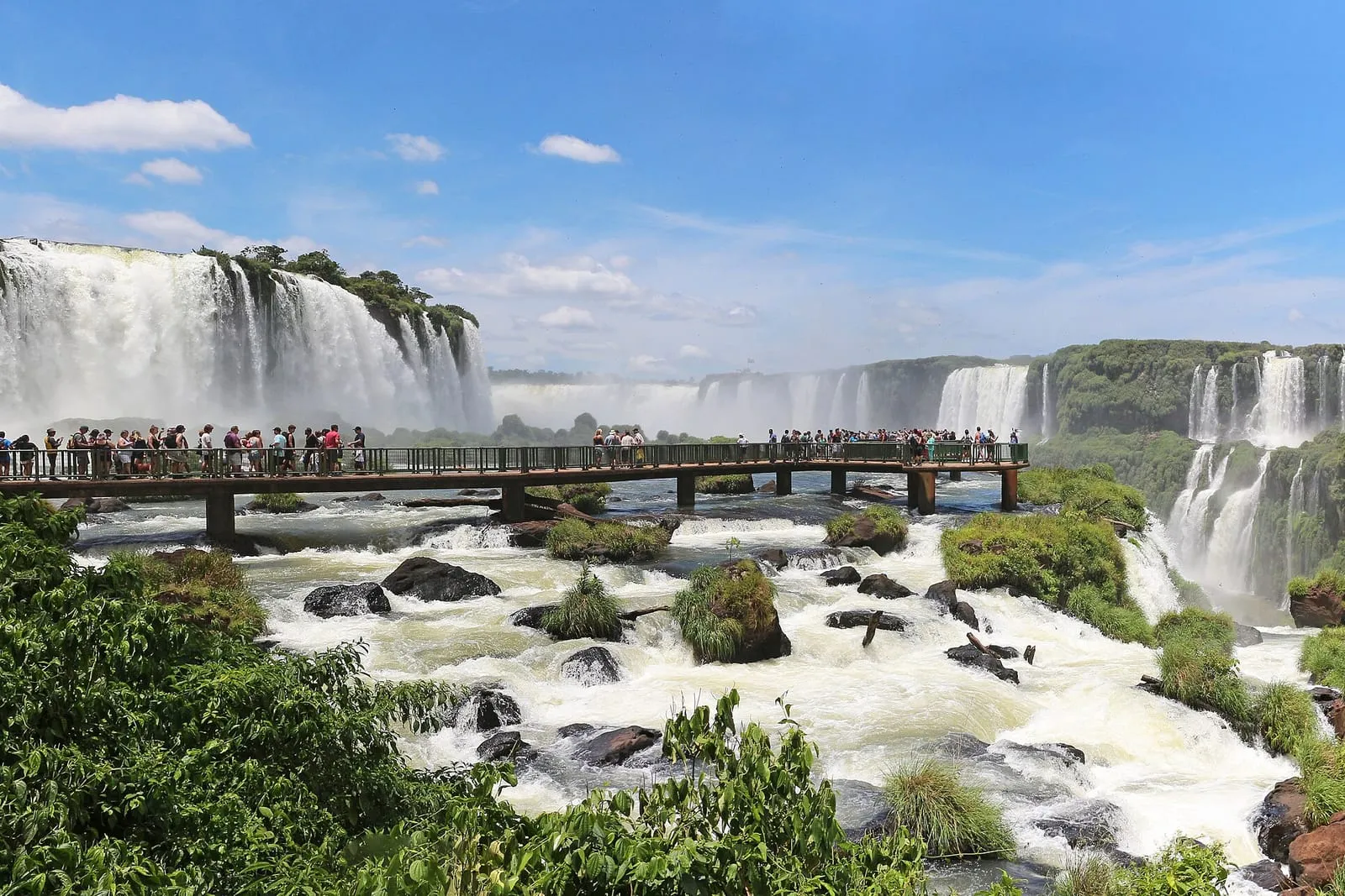 Cataratas do Iguaçu vistas do lado brasileiro