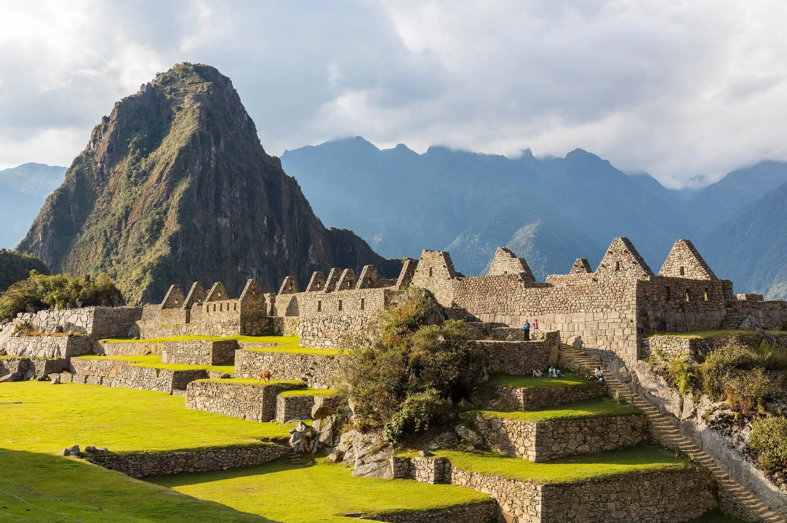 Ruínas de Machu Picchu e o Huayna Picchu